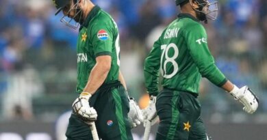 पाकिस्तान सुपर-8 में पहुंचा, नामीबिया को 102 रन से हराया; उस्मान तारिक को चार विकेट