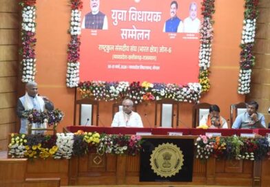 2047 के विकसित भारत के लिए विधानसभा अध्यक्ष नरेंद्र सिंह तोमर ने युवा विधायकों के दिलवाए 5 संकल्प