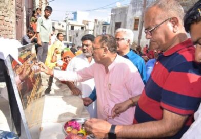 देवनानी ने सडक़ निर्माण कार्य का किया शुभारंभ