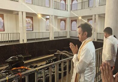 उप मुख्यमंत्री शुक्ल ने भगवान भैरवनाथ एवं माँ बूढ़ी माता के दर्शन किए