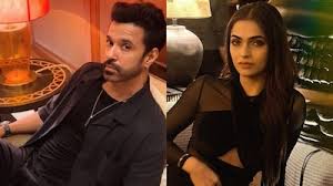 रूमर्ड गर्लफ्रेंड के साथ सार्वजनिक जगह पर नजर आए आमिर अली