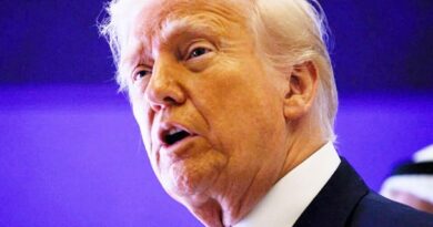 एपस्टीन ने कराई थी ट्रम्प से मुलाकात, नाबालिग थी जब दोनों ने किया यौन शोषण