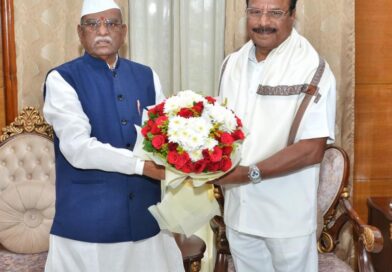 राज्यपाल बागडे से त्रिपुरा के राज्यपाल एन. इंद्रसेना रेड्डी की शिष्टाचार भेंट