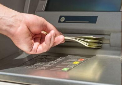 गुजरात में 9 साल बाद सही हुआ पैसा, 10,000 के ATM विड्रॉल में मिली गड़बड़ी का मुआवजा 3.28 लाख