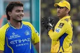 14.2 करोड़ के प्रशांत वीर के शॉट्स ने मचाया तहलका, MS Dhoni भी रह गए हैरान