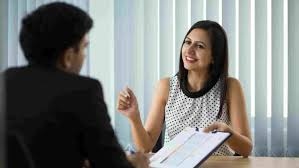 इंटरव्यू में शादी और मातृत्व की योजना छिपाती हैं आधी महिलाएं, रिपोर्ट में खुलासा