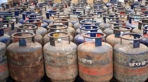 देश में आज LPG सिलेंडर के दाम स्थिर, हाल ही में बढ़ोतरी के बाद कोई नया बदलाव नहीं