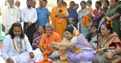 राज्यमंत्री गौर का सख्त रुख: लापरवाही पर एजेंसी को ब्लैकलिस्ट करने के निर्देश