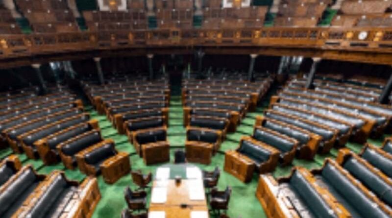 विरोध के कारण गिरा नारी शक्ति वंदन अधिनियम, दुनिया के दूसरे देशों की तुलना में भारत कहां?