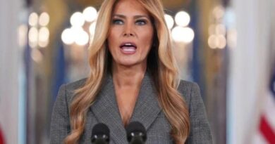 एपस्टीन मामले पर अमेरिका की फर्स्ट लेडी मेलानिया…….मुझे बदनाम करना बंद करो 