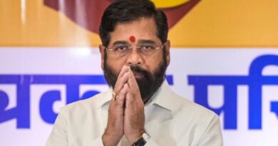 शिंदे का बड़ा दांव: बच्चू कडू शिवसेना में शामिल, महाराष्ट्र की राजनीति में ‘प्रहार’ और ‘धनुष-बाण’ का महामिलन