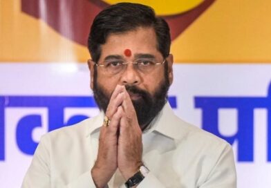 शिंदे का बड़ा दांव: बच्चू कडू शिवसेना में शामिल, महाराष्ट्र की राजनीति में ‘प्रहार’ और ‘धनुष-बाण’ का महामिलन