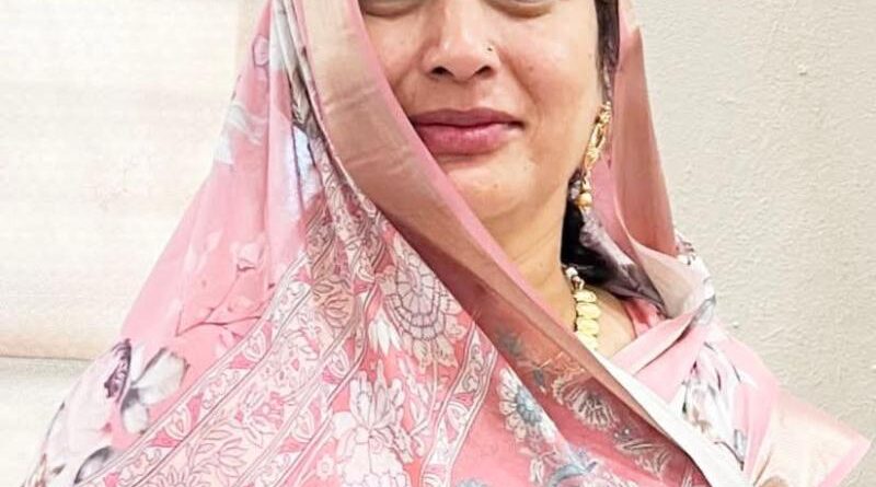 हाइटेंशन लाइन की चपेट में आने से गल्ला व्यापारी की पत्नी की मौत