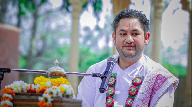 क्या आप भी लेते हैं ये 3 नाम? आचार्य पुंडरीक ने बताया क्यों है मनाही