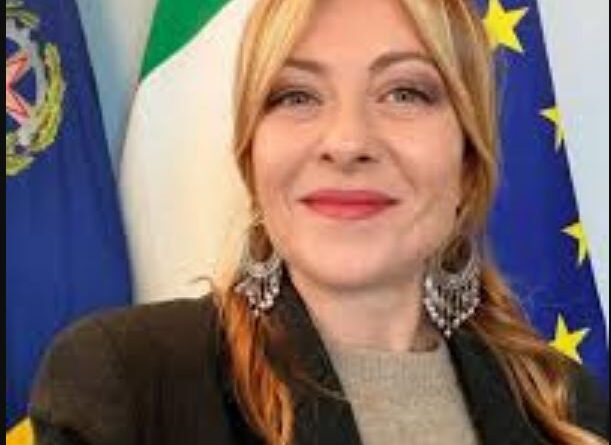 भारतीय ज्वेलरी में नजर आईं इटली की PM, इंस्टा सेल्फी पर लाखों लाइक्स