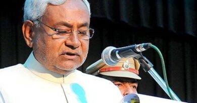 नीतीश कुमार पहली बार बने राज्यसभा सांसद, सी. पी. राधाकृष्णन ने दिलाई सदस्यता