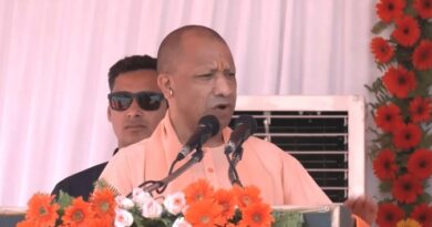 पश्चिम बंगाल में गरजे सीएम योगी, बोले- टीएमसी के गुंडों का ‘यूपी मॉडल’ से होगा इलाज