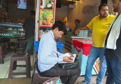 भोपाल के फूड आउटलेट में खाने से निकले कीड़े, खाद्य विभाग ने थमाया नोटिस