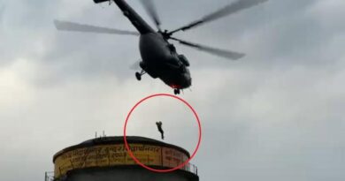 यूपी हादसा: 4 बच्चे चढ़े टंकी पर, 3 गिरे; 2 का हेलिकॉप्टर से रेस्क्यू