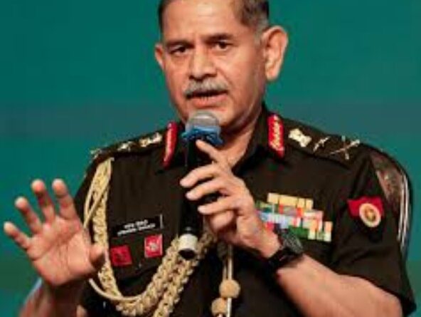 पाकिस्तान पर सेना प्रमुख की कड़ी चेतावनी, शांति और अस्तित्व को लेकर दिया बड़ा बयान