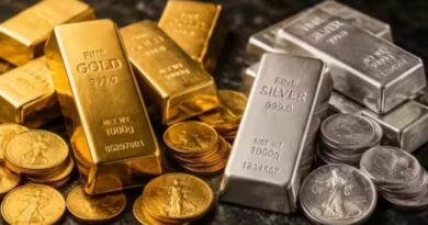 सोने-चांदी की कीमतों में गिरावट: 24K और 22K गोल्ड के दाम गिरे, चांदी भी हुई सस्ती