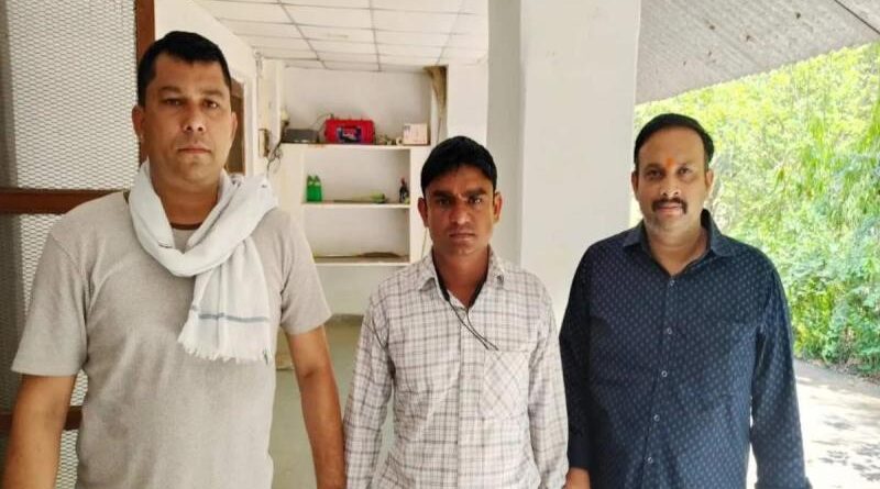 पोस्टिंग कराने के बदले 4 लाख रुपये मांगने का आरोप, लोकायुक्त की बड़ी कार्रवाई
