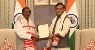 असम में बड़ा सियासी बदलाव, हिमंत बिस्व सरमा का इस्तीफा, कार्यवाहक CM के रूप में जारी भूमिका