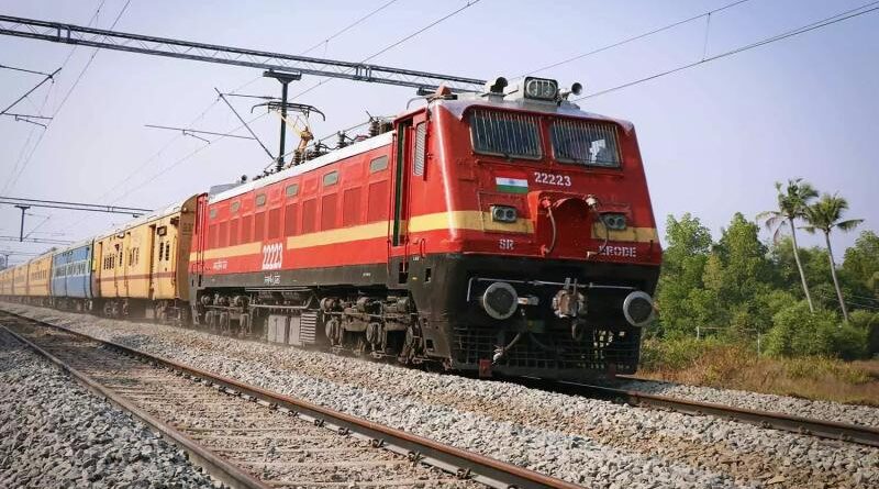 फिर पटरी पर दौड़ेगी हमसफर एक्सप्रेस, रेलवे ने बहाल किए निरस्त फेरे