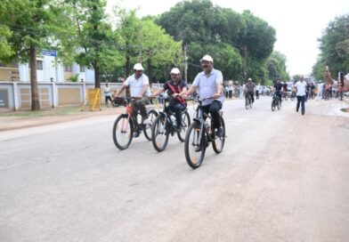 उप मुख्यमंत्री अरुण साव ने सायकल चलाकर फिट रहने और पर्यावरण संरक्षण का दिया संदेश