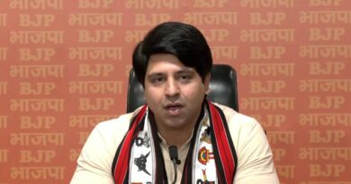 सियासी बयानबाजी तेज, BJP ने राउत पर PM और गुजरात के अपमान का आरोप लगाया