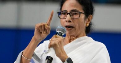 ममता बनर्जी का बड़ा प्रदर्शन, फेरीवालों के समर्थन में सड़कों पर उतरीं