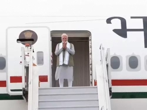 फ्रांस और स्लोवाकिया के लिए रवाना हुए प्रधानमंत्री मोदी, वैश्विक मुद्दों पर होगी चर्चा