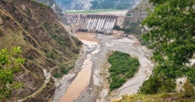 जल संकट से बेहाल पाकिस्तान, कनाडा से मांगी आपात सहायता
