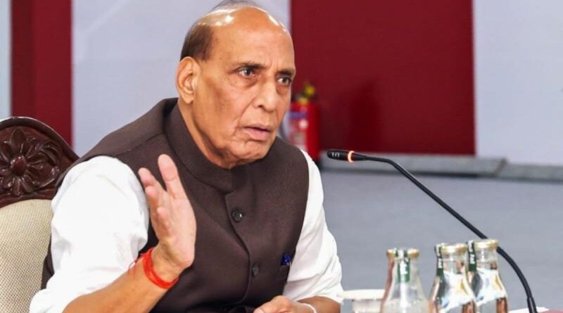 जिस सरकार ने कहा- इस्तीफे नहीं होते, उसी में 12 साल में कई बड़े नेताओं ने छोड़ा पद