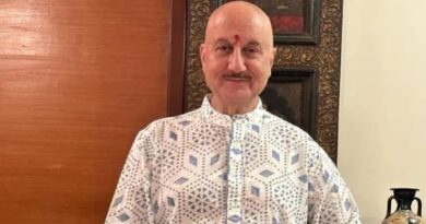 ‘रामायण’ में अनुपम खेर की नई भूमिका, जटायु के किरदार को देंगे अपनी आवाज