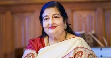 नए गायकों के भजन गाने पर खुश हुईं अनुराधा पौडवाल, बोलीं- युवा आध्यात्म की ओर बढ़ रहे हैं