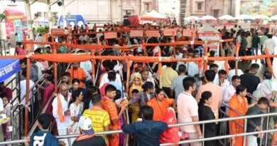 सावन में काशी विश्वनाथ धाम में रिकॉर्ड भीड़, 53 लाख से ज्यादा भक्तों ने टेका माथा