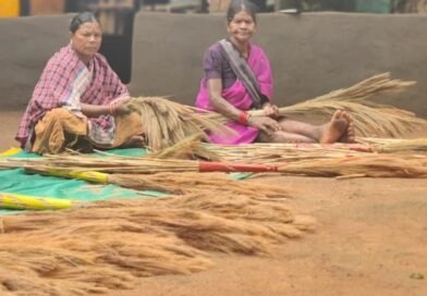 अबुझमाड़ की नई सुबह: जब जंगलों की छांव से निकलकर स्वावलंबन की मिसाल बनीं नारायणपुर की महिलाएं