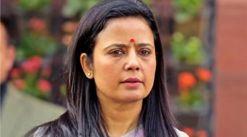 ‘जैसा शर्मनाक पिता, वैसी ही बेटी’! मेधा रूपम पर महुआ मोइत्रा का तीखा वार