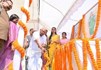 अम्बिकापुर में 26वीं राज्य स्तरीय शालेय क्रीड़ा प्रतियोगिता का भव्य शुभारंभ, पांच संभागों के 595 खिलाड़ी दिखाएंगे अपनी प्रतिभा