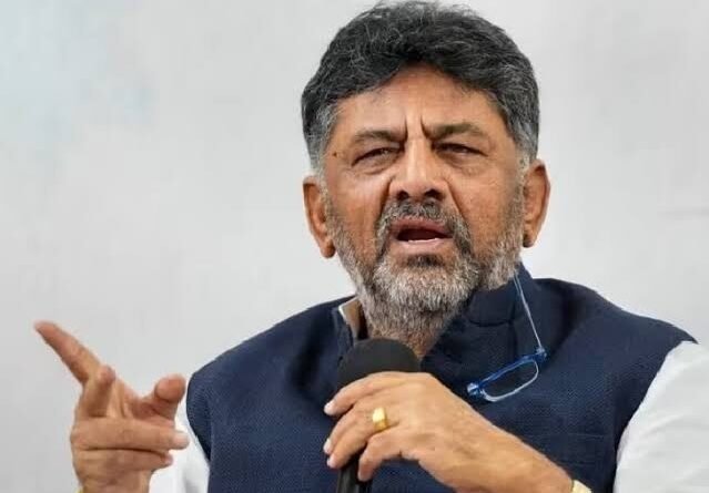 बेंगलुरु की IT कंपनियों पर CM डीके शिवकुमार सख्त, कन्नड़ युवाओं की अनदेखी पर दी चेतावनी